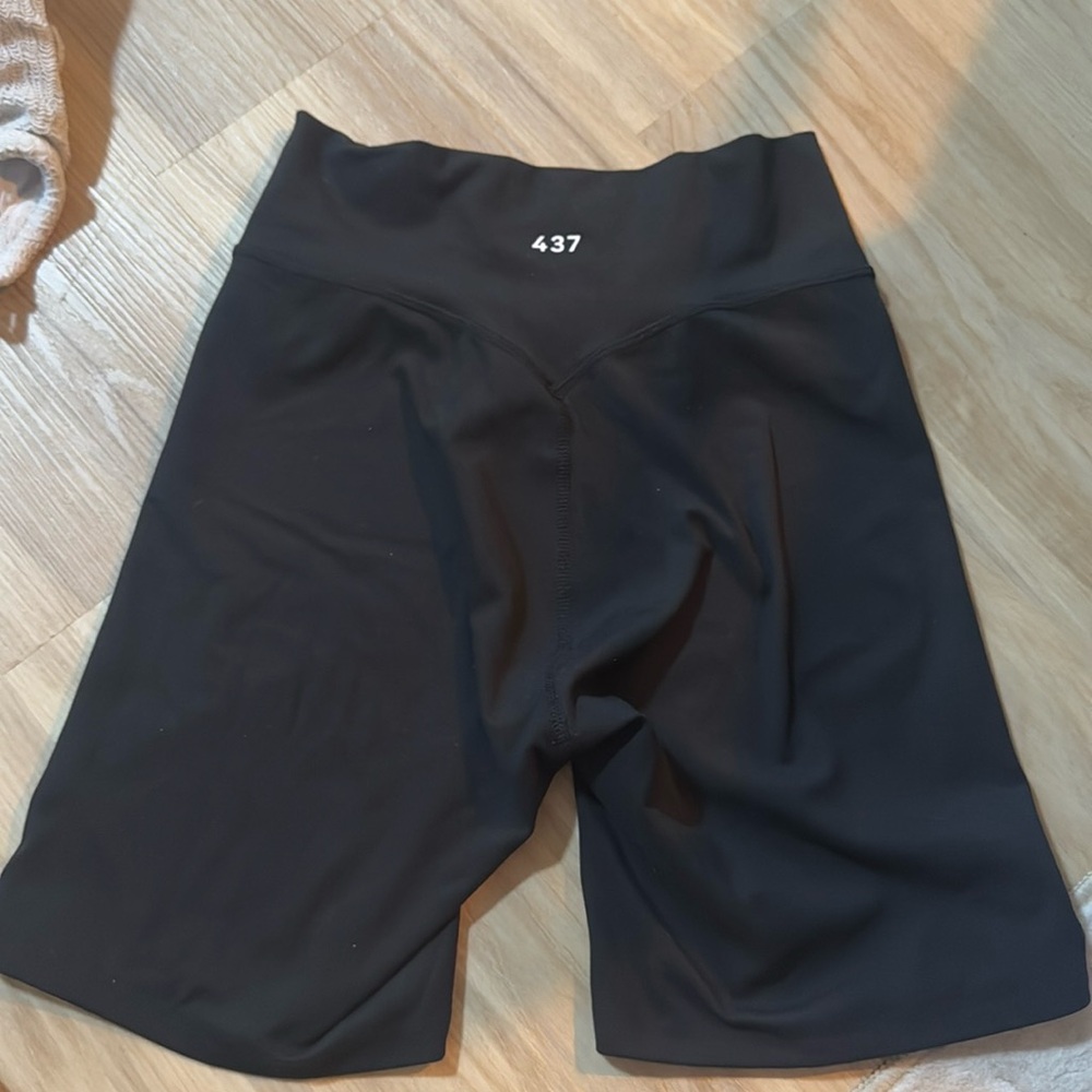 437 BLACK BIKER SHORT